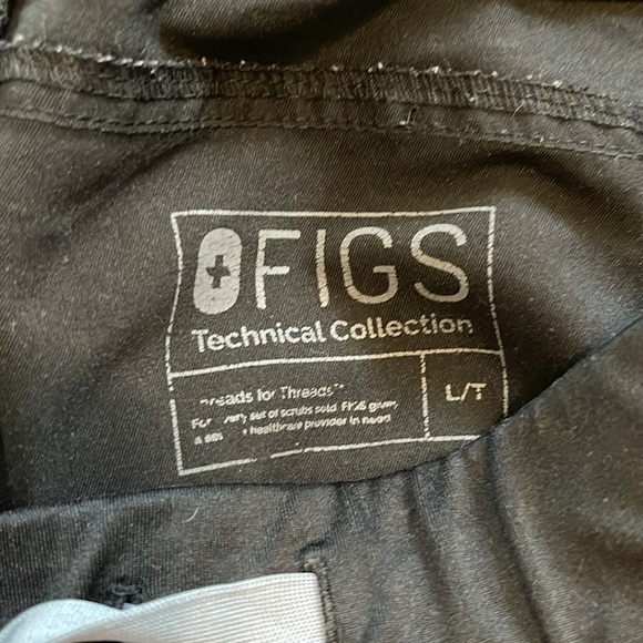 FIGS KADE CARGO L TALL BOTTOMS BLACK - Picture 2 of 2